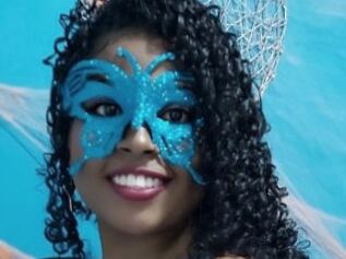 Isabel_Ebony