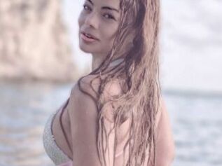 Isabela_Miller