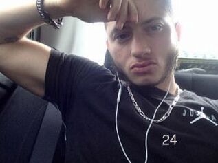 Italianguy24