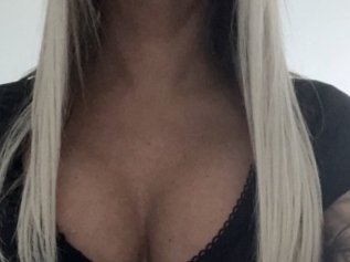 Innocent_annaxox
