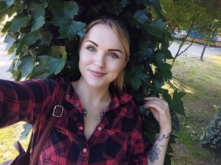 Ivvygrey