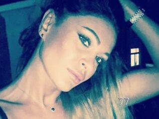Jacqueline77