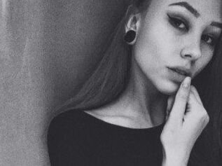 JoellaBeautyBB