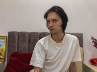 JohnyTompson