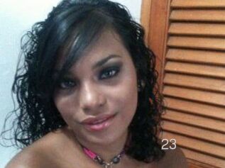 Juguetona23