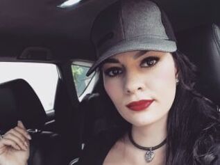 Karla_Miller