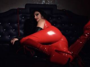 KinkyMilfx