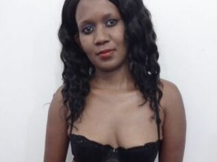 Kinkydarkebony