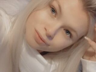 KylieSnowGirl