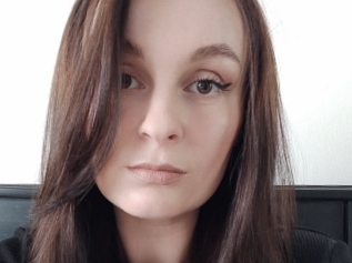 Karina_dark