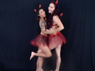 Kloeandhilary
