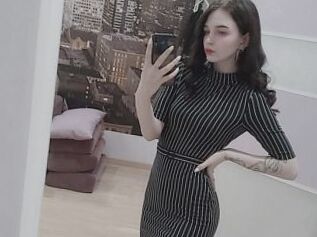 LINDSAY_RAY