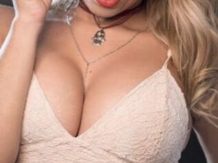 LaraMichelle