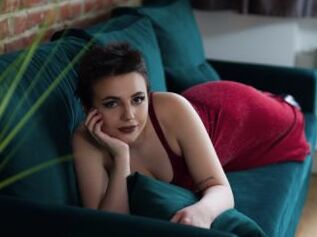 LarissaQualley