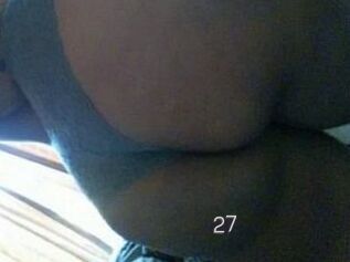 Layla27
