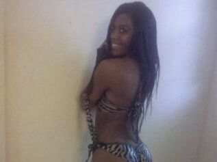 Layla_Andrew