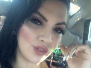 Lola_Velez