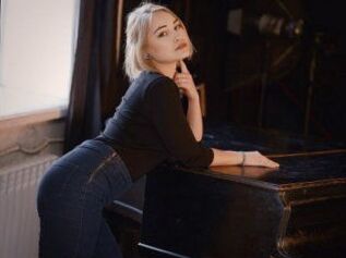 LovelyHemera