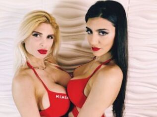 Laraandhaley