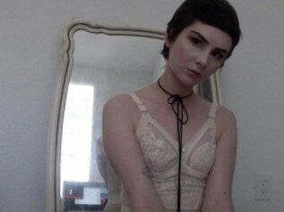 Luna_bb