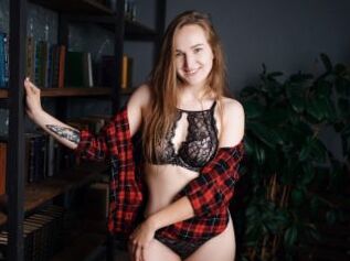 MaeveHolly