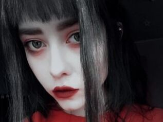 Mary_blue