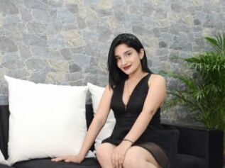 MiaDavis