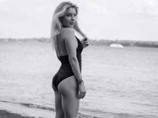 MilaCandyBlonde