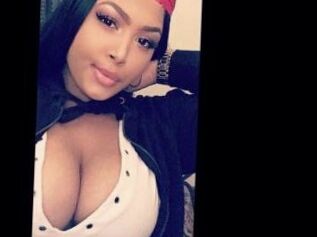 Molly_Santana