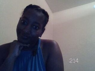 MzDanyelle214