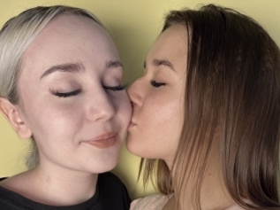 Mariamandmeghan
