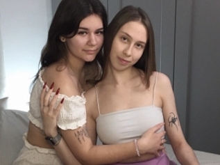 Marianandlydia