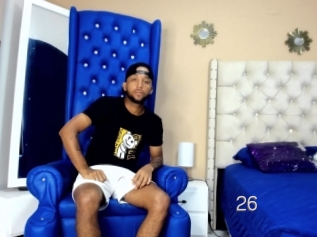 Maxsexyhot26