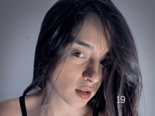 Melanymoon19