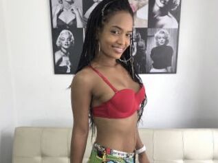 NatasshaBrownn