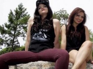 NaughtyCuriousGirls