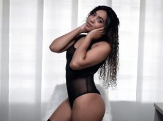 NaylaThomas