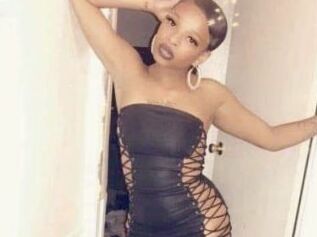 Nikki_Loveee
