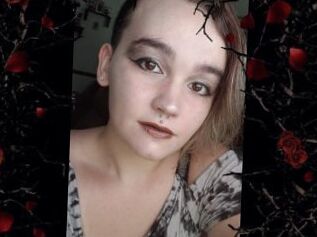 Nikkicamgirl
