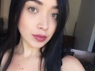 Nikole_Clear