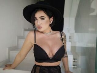 Naughtyjocely