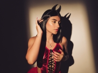 Nayarahoffman