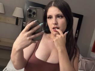 Ninacapelx