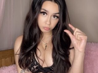 Ninasofiaxo