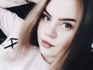 Olivia_Kiss_