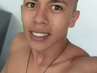 Obedientdamianhot