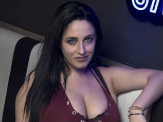 PamelaaGold