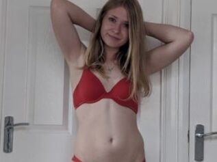 PetiteBlondeX