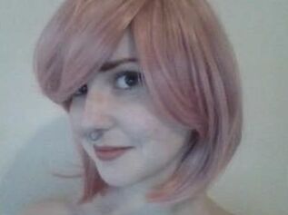 PrettyPinky_X_X_X