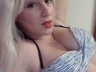 Prettycurvythick